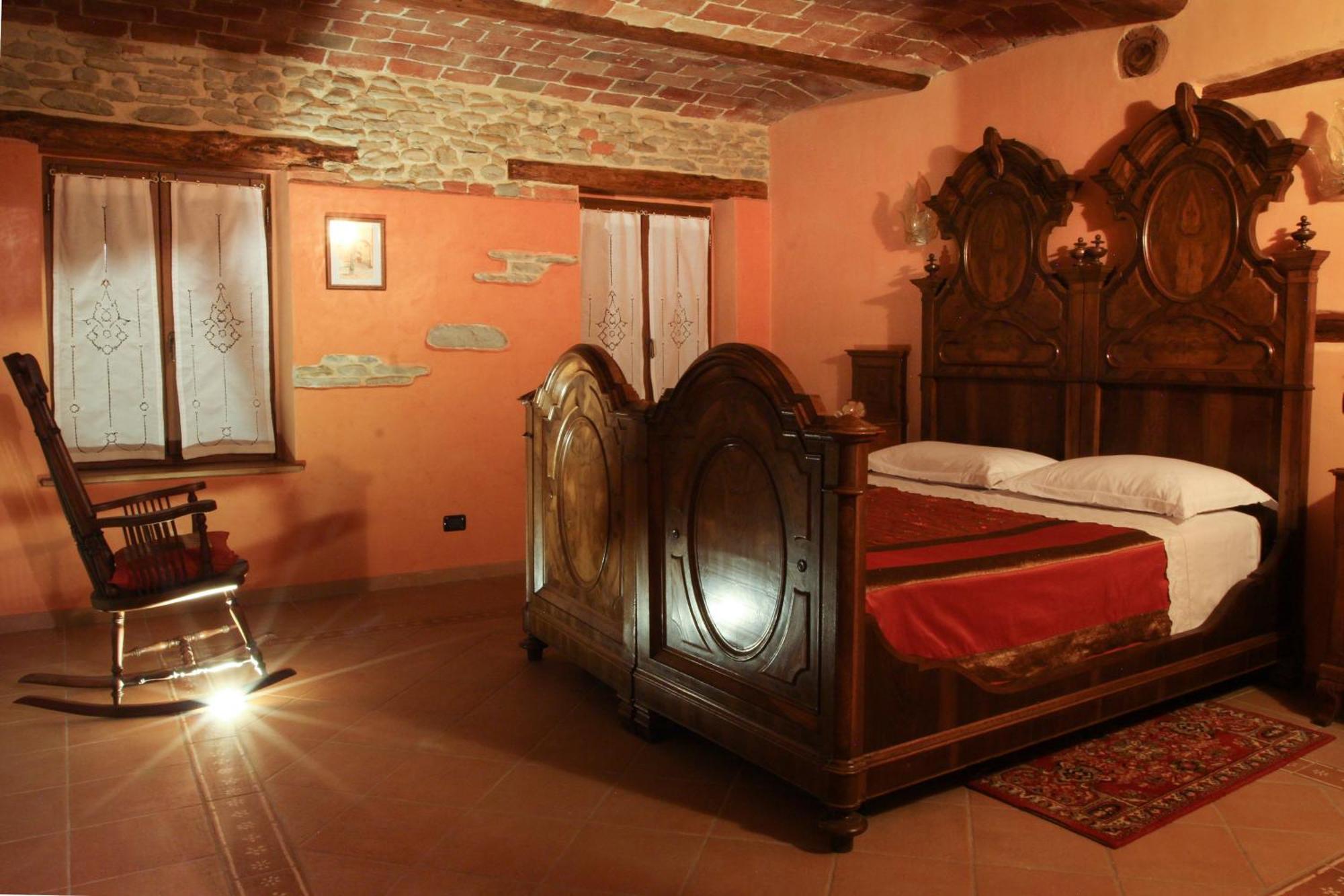 Villa Agriturismo Ercolana Neviglie Zimmer foto